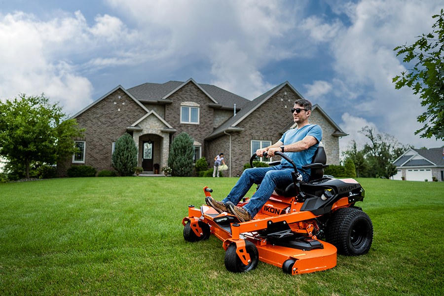 Ariens-IKON_DSC03867_SKY.png