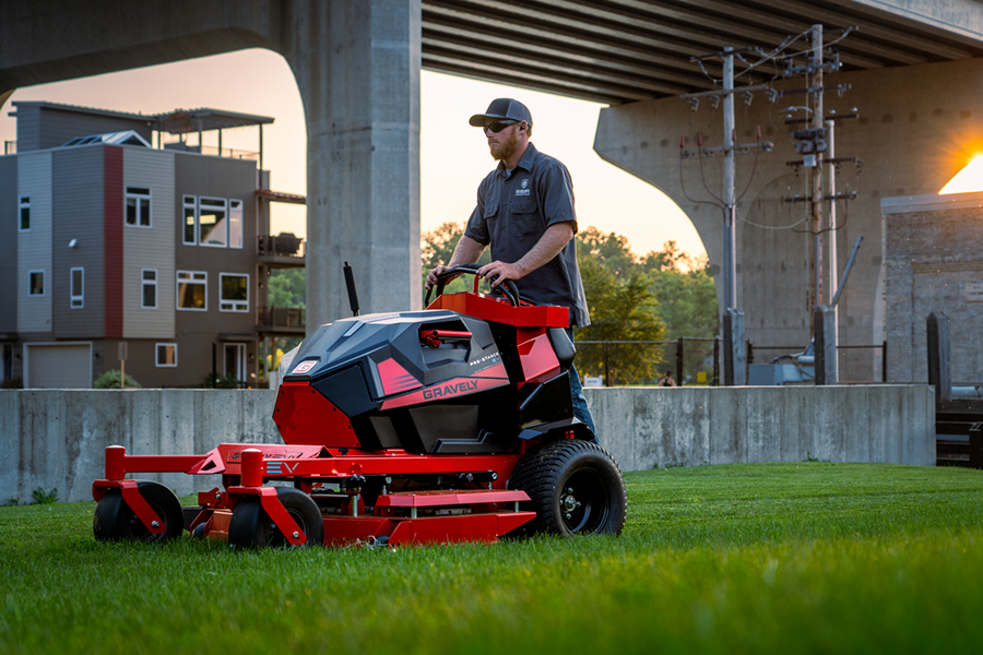 An operator mows with the Gravely Pro-Stance EV.